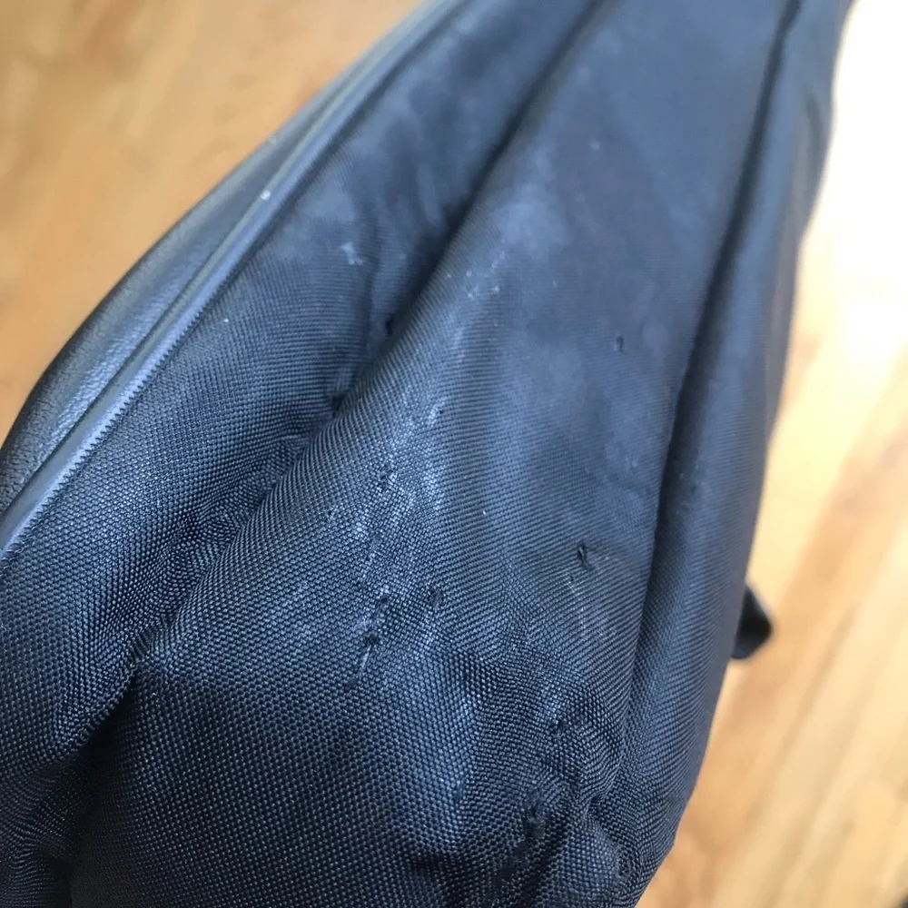SWISS Army Laptop Bag Leather Detail